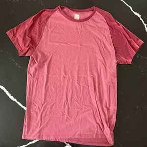 J. Crew Men's Red Short Sleeve Tee